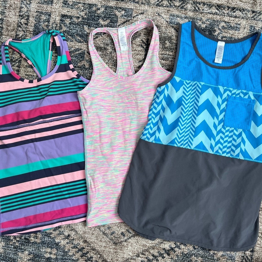 Ivivva girl tank top bundle